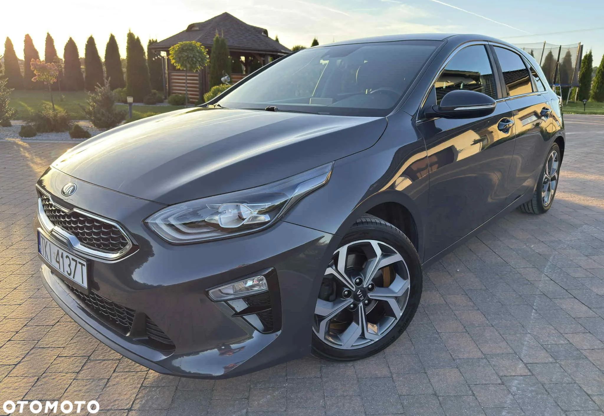 Kia Ceed - 1