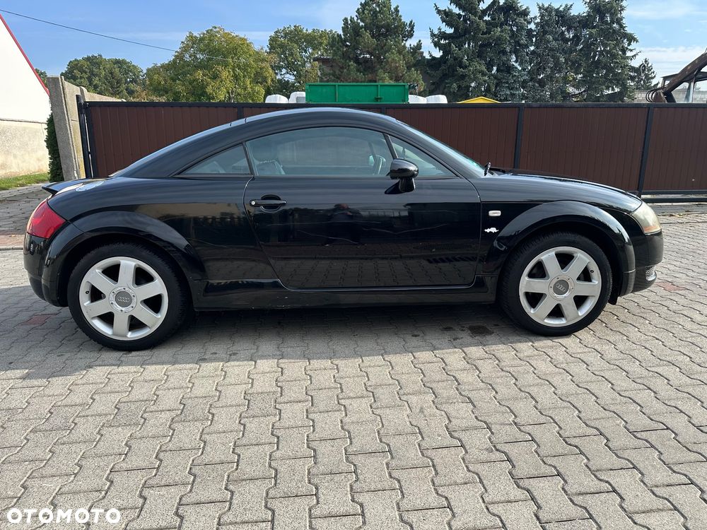 Audi TT Coupé 1.8T - 8