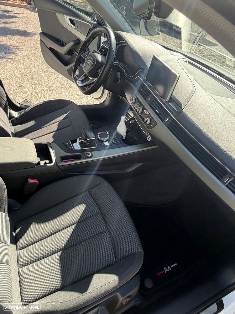 Audi A4 Avant 2.0 TDI ultra S tronic - 10