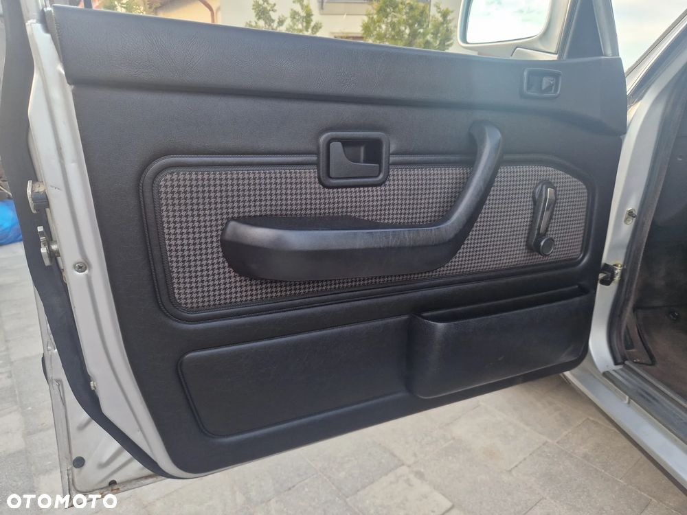 BMW Seria 5 - 11