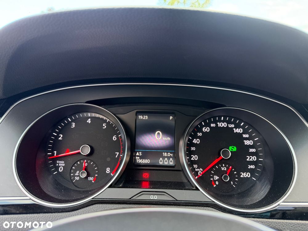 Volkswagen Passat 1.8 TSI BMT Comfortline DSG - 33