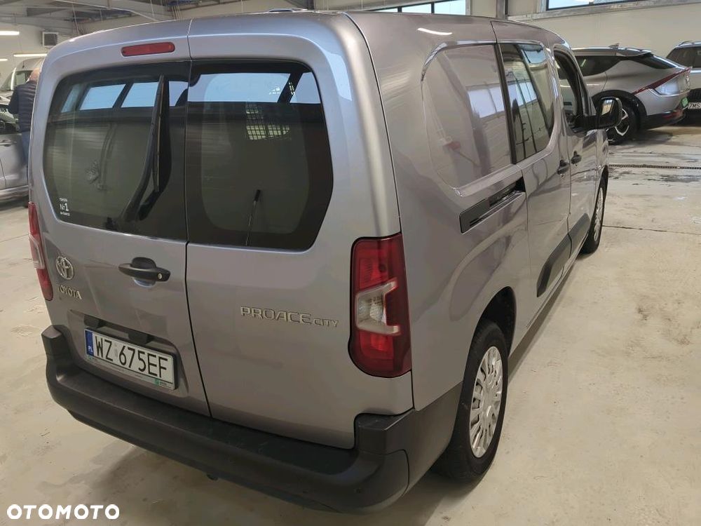 Toyota Proace City D-4D Long 2,3t Active (bryg.) - 2