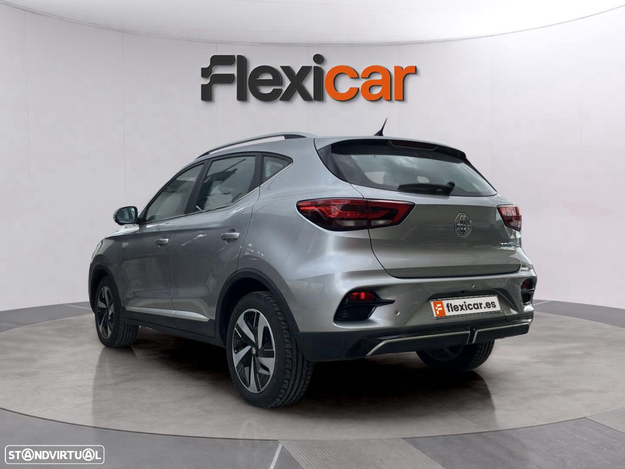 MG ZS EV 72.6 kWh Luxury OBC 11 kW - 7