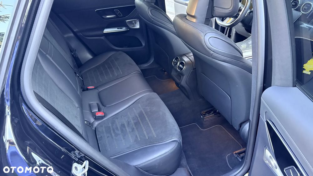Mercedes-Benz GLC 300 d mHEV 4-Matic AMG Line - 9