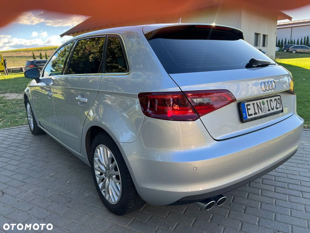 Audi A3 Sportback - 5
