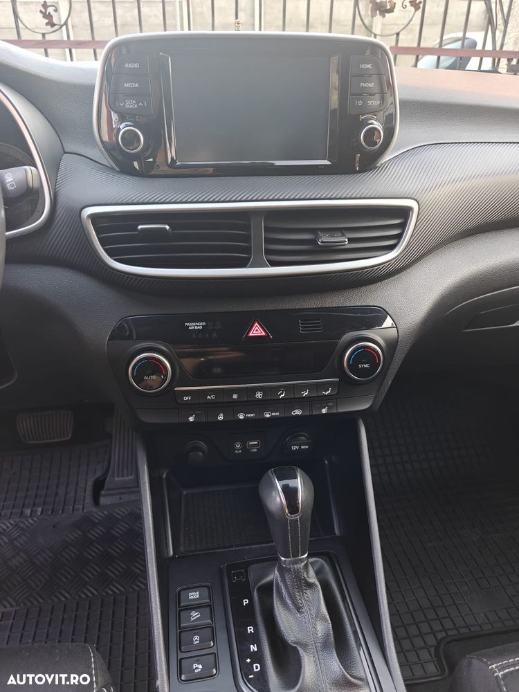 Hyundai Tucson 1.6 CRDi 4WD 7DCT Style - 10