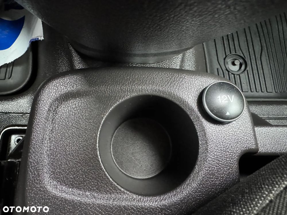 Ford Transit Connect - 22