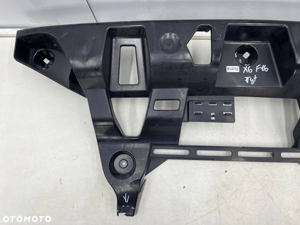 Ślizg BMW X6 F16 14-19r. tylne środkowe mocowanie wspornik zderzaka absorber belka 7349374 - 7