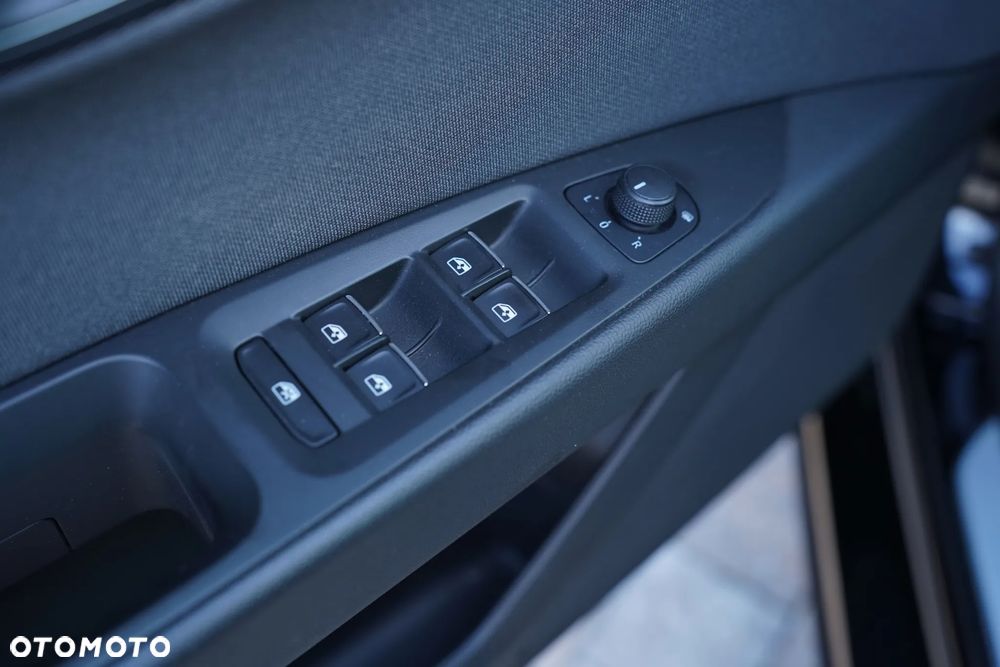 Seat Leon 1.5 eTSI ACT OPF DSG Xcellence - 25
