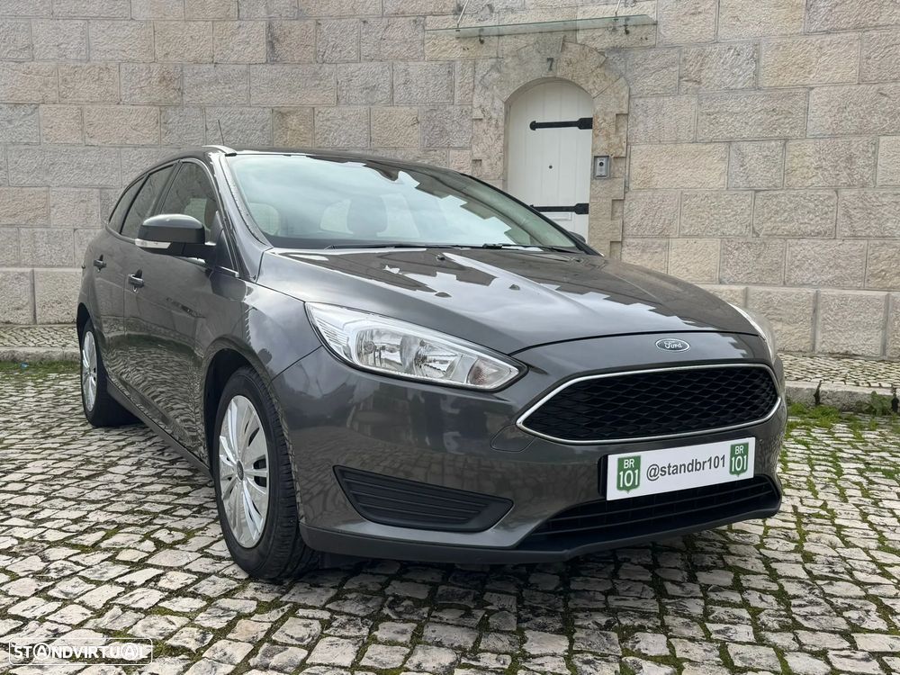 Ford Focus SW 1.0 EcoBoost S&S TREND - 4