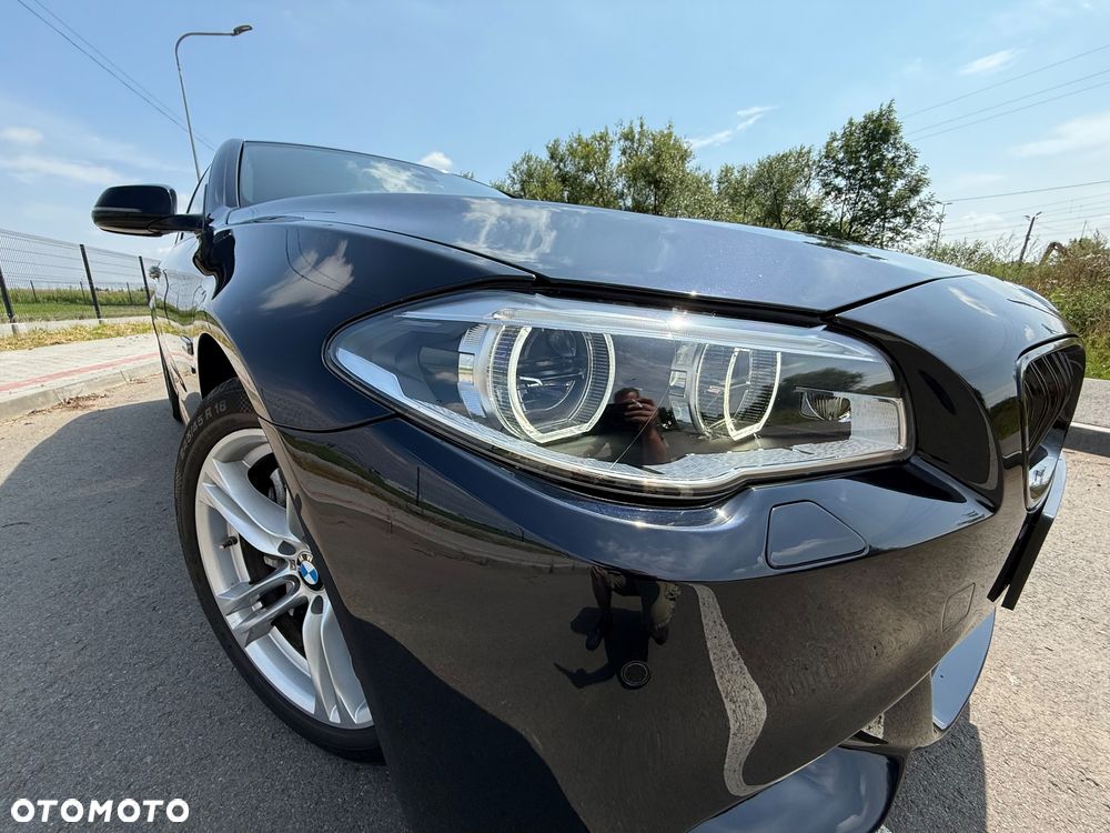 BMW Seria 5 530d xDrive - 25