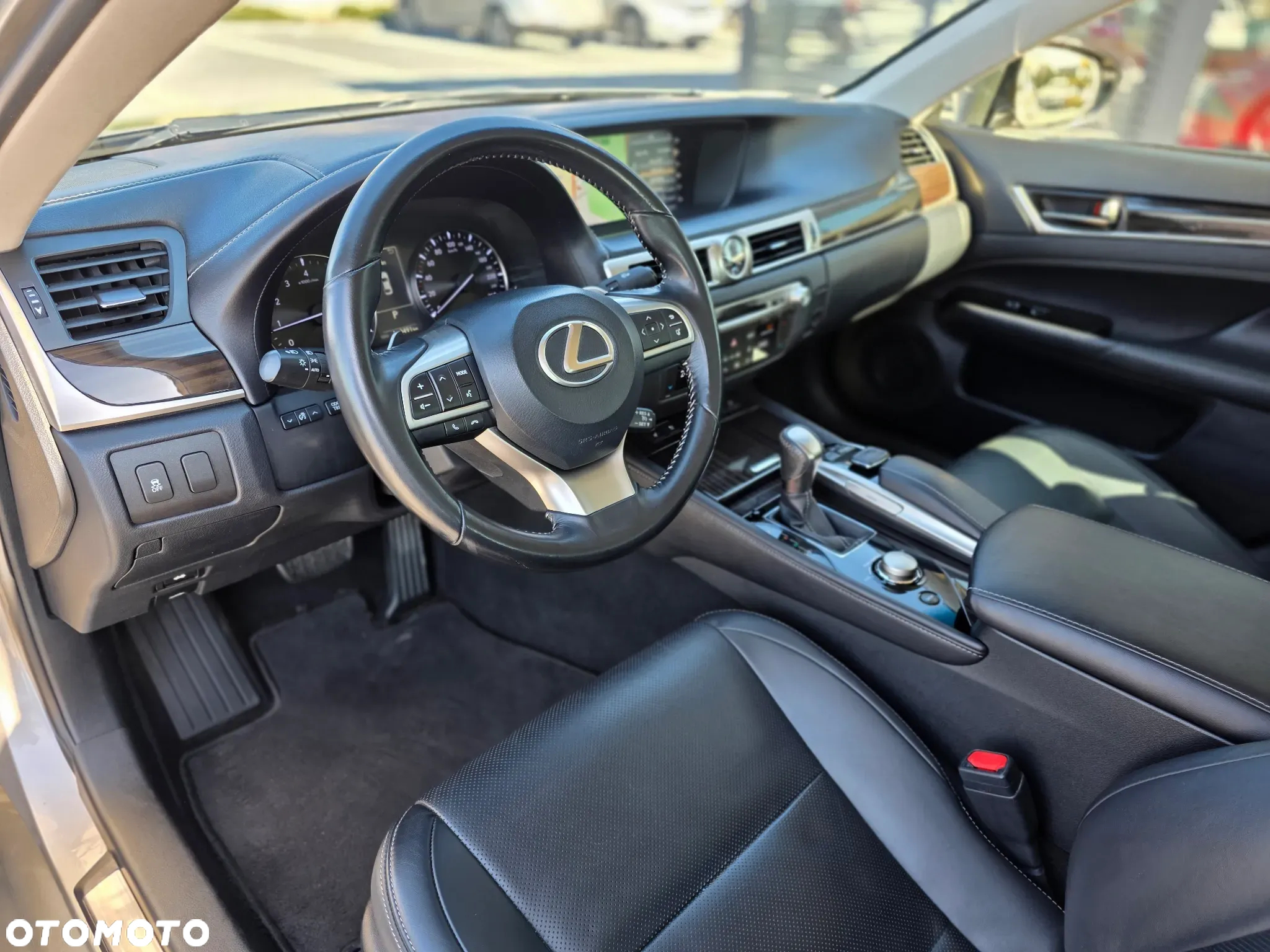 Lexus GS 200t / 300 F Sport - 23