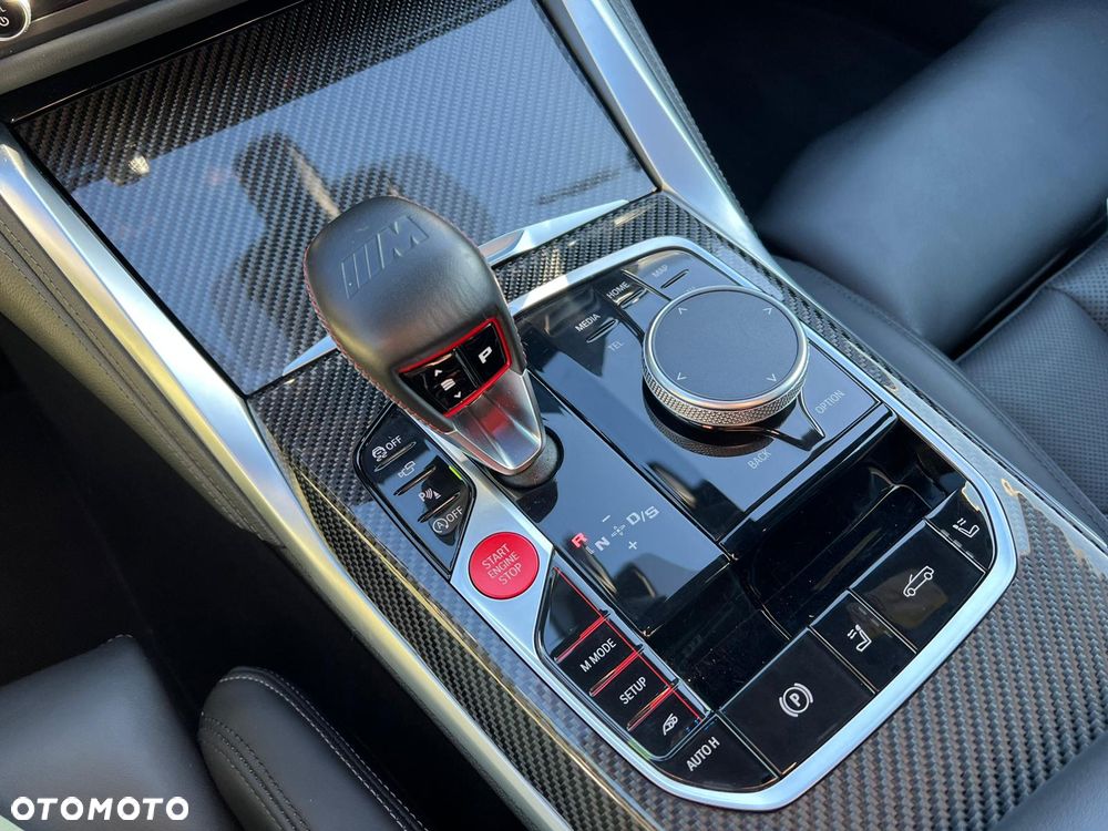 BMW M4 Competition M xDrive - 11