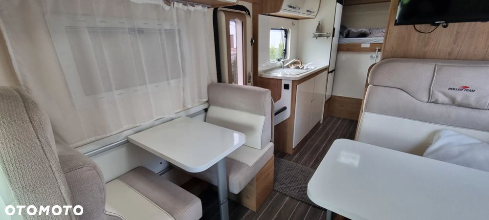 Ford roller time - 13