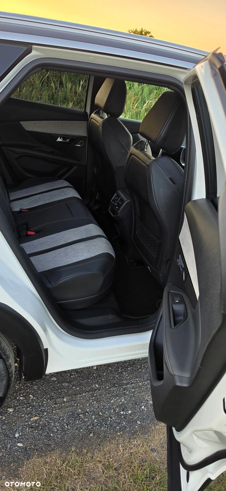 Peugeot 3008 - 24