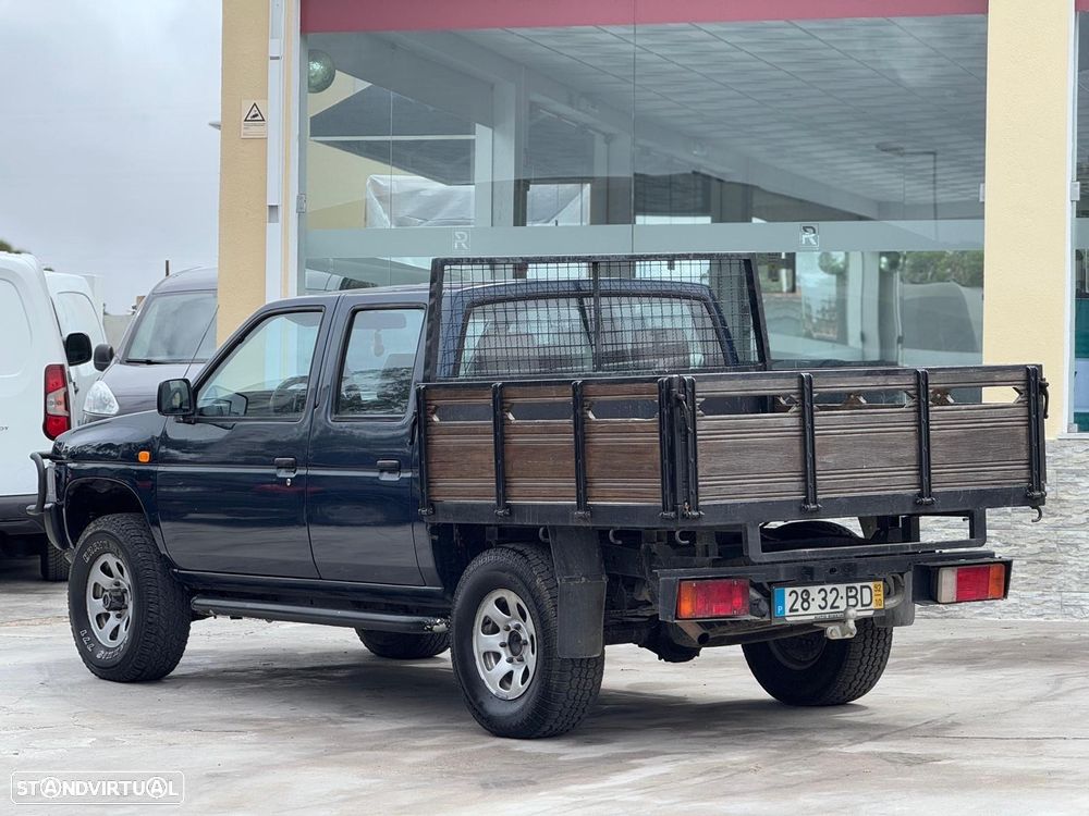Nissan Pick Up 2.5 D CD - 3