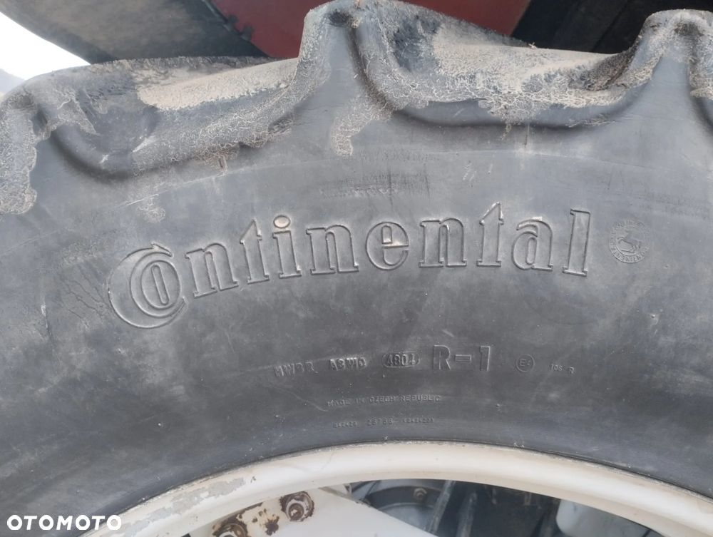 New Holland M100 - 21