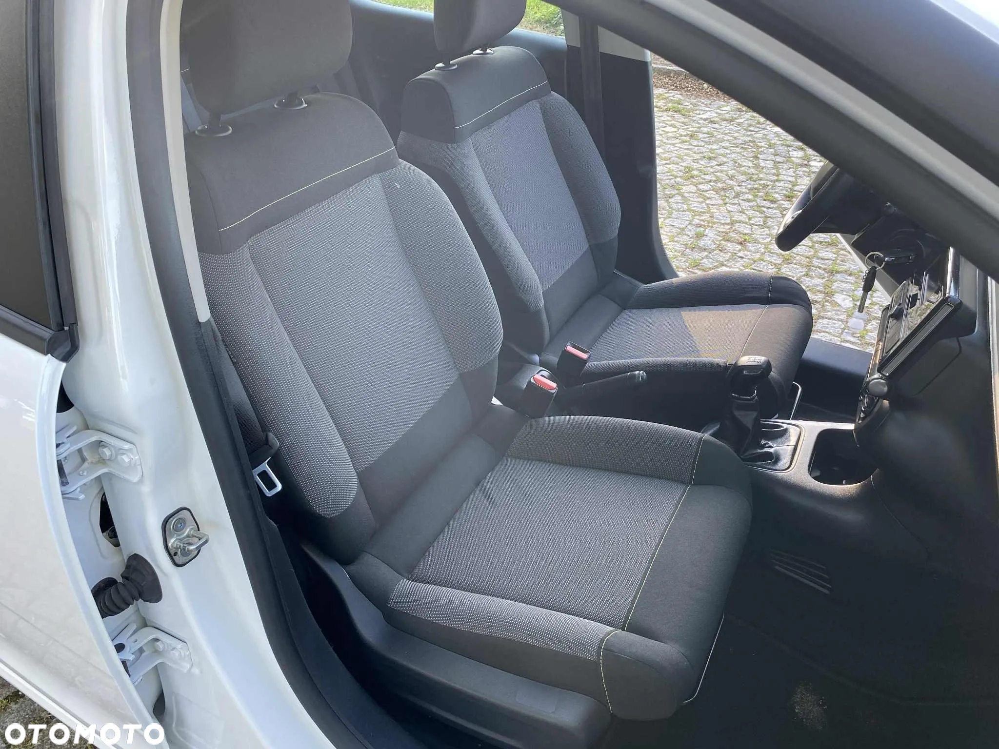 Citroën C3 1.2 PureTech Live - 19
