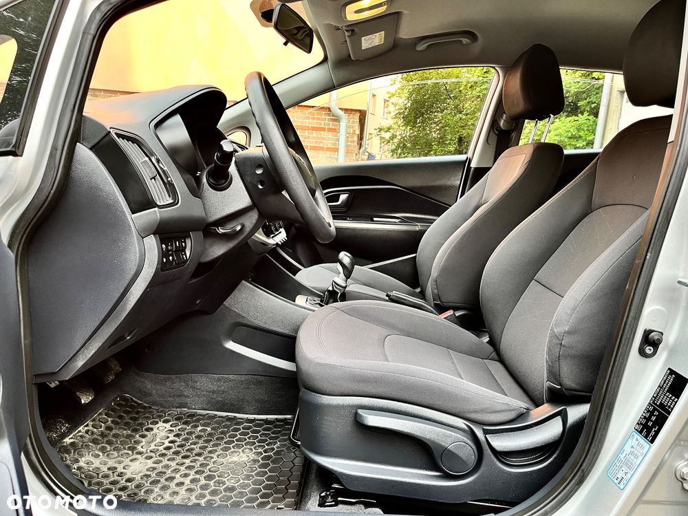 Kia Rio 1.4 Dream-Team Edition - 15