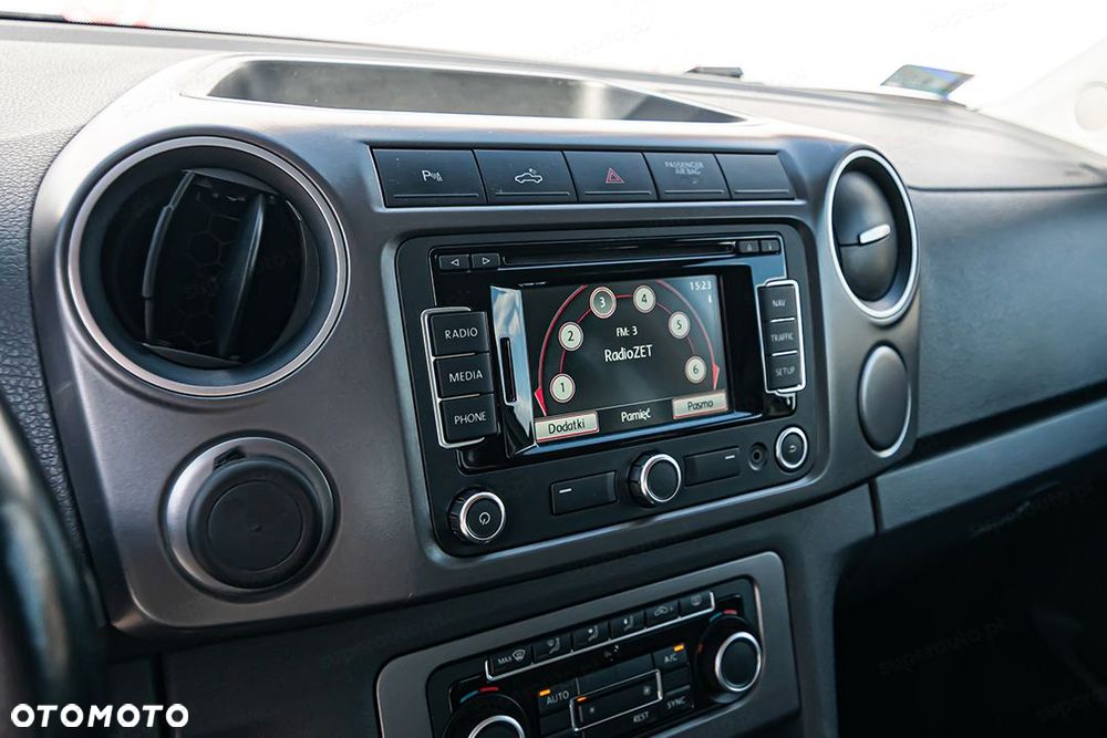 Volkswagen Amarok Double Cab 2.0 BiTDi 4MOTION Highline - 23