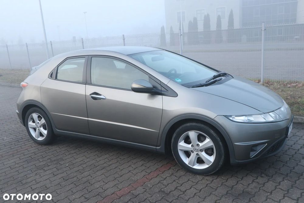 Honda Civic 1.8i-VTEC Comfort - 6