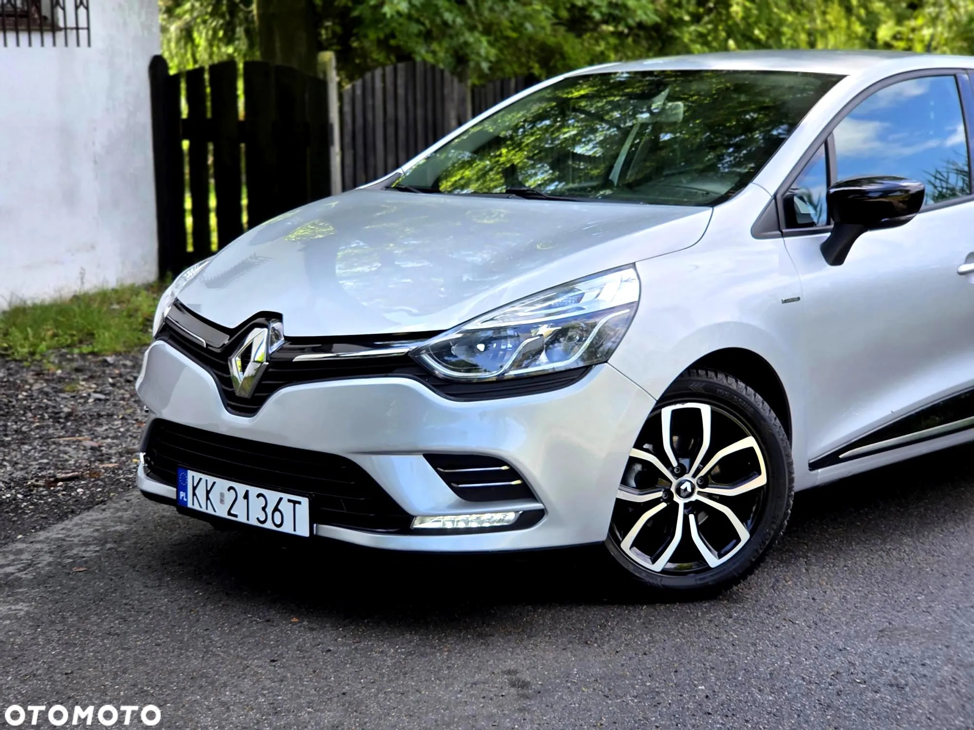 Renault Clio 0.9 Energy TCe Limited - 24