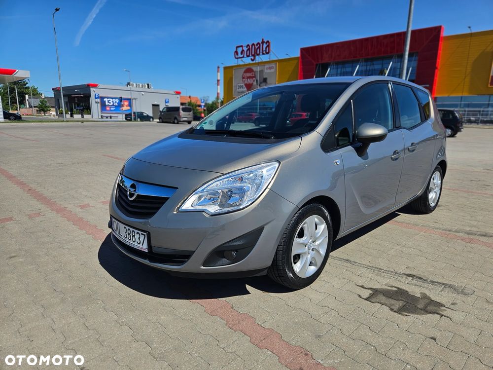 Opel Meriva 1.4 Essentia - 1