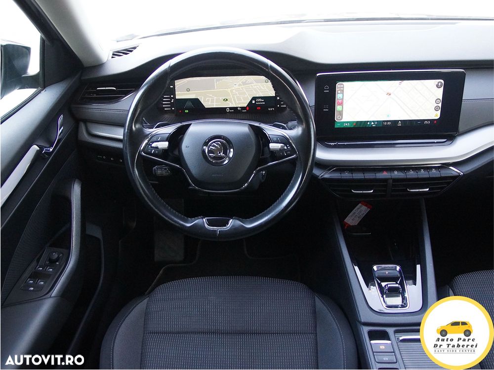 Skoda Octavia 2.0 TDI DSG Exclusive Plus - 30