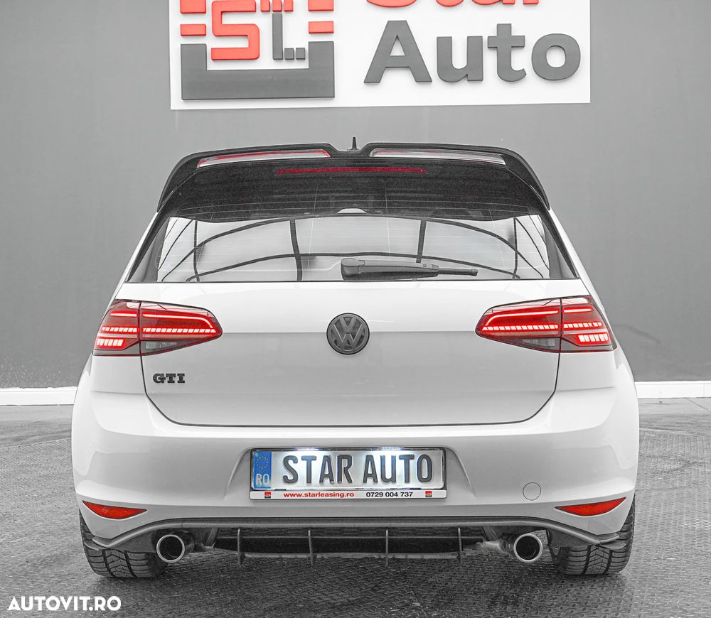 Volkswagen Golf GTI 2.0 TSI OPF DSG Performance - 6