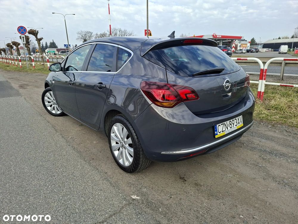 Opel Astra 1.4 Turbo Exklusiv - 8