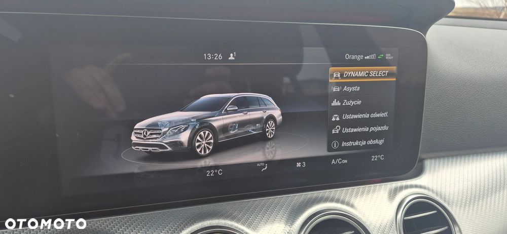 Mercedes-Benz Klasa E 220 d 4-Matic All-Terrain - 22