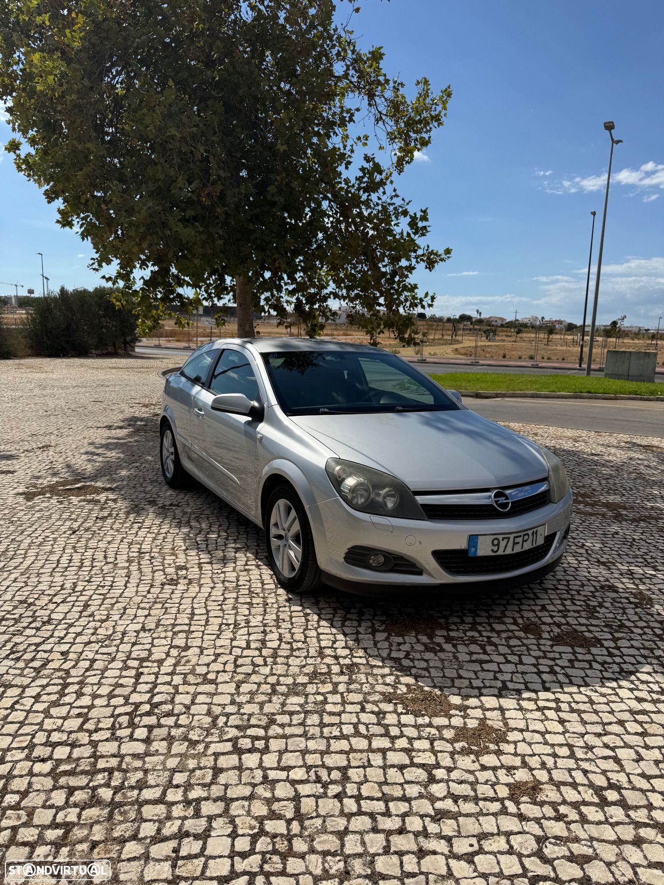 Opel Astra GTC 1.3 CDTi - 1