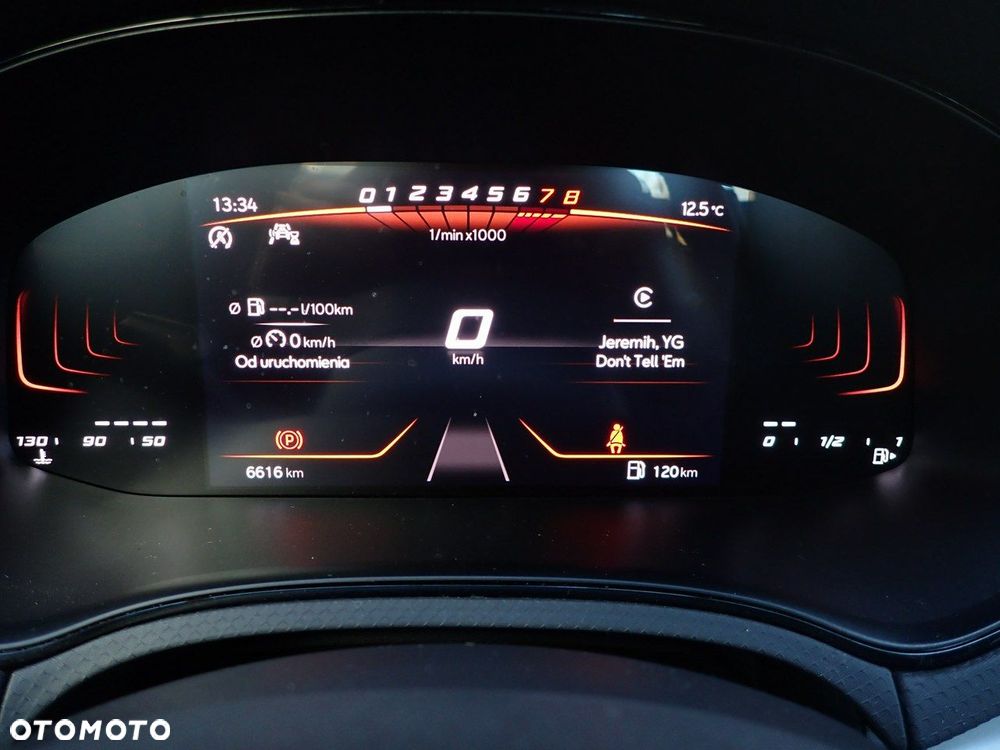 Seat Arona - 13
