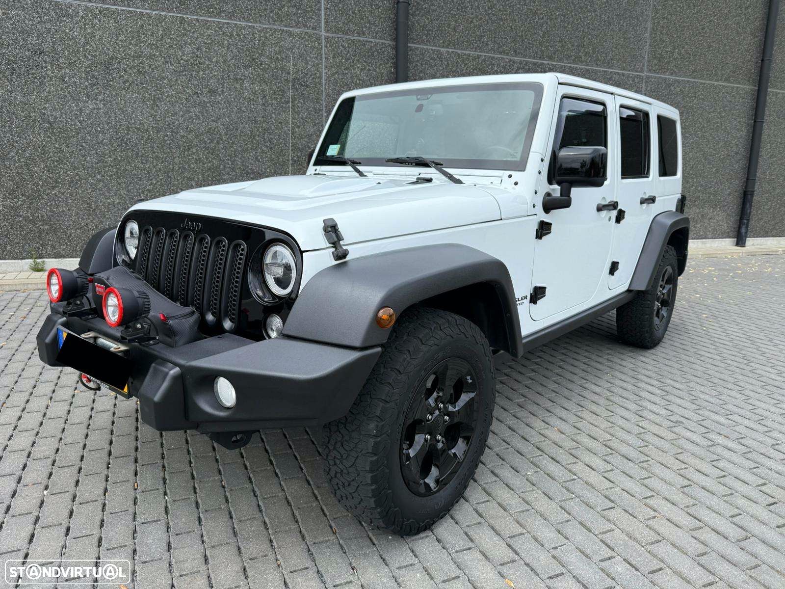 Jeep Wrangler Unlimited - 1