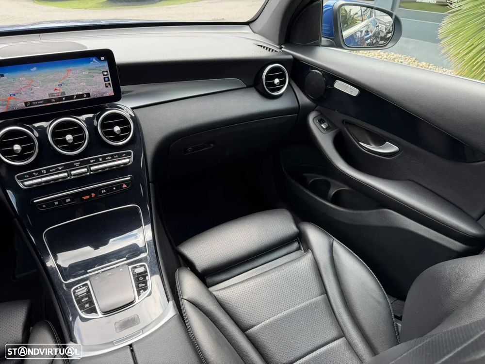 Mercedes-Benz GLC 300 de Coupé 4Matic - 25