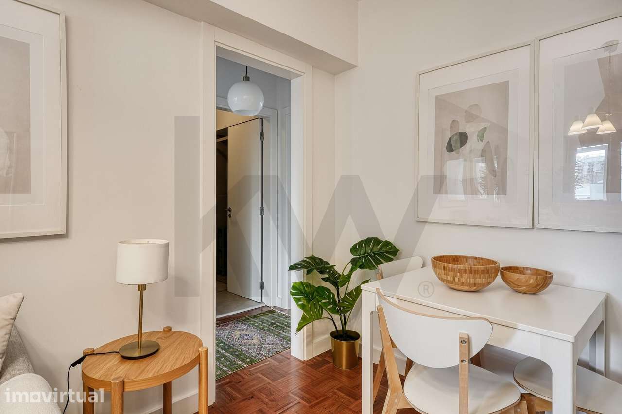 Apartamento T2 totalmente equipado I em frente à Fundação Gulbenkian I - Grande imagem: 2/31