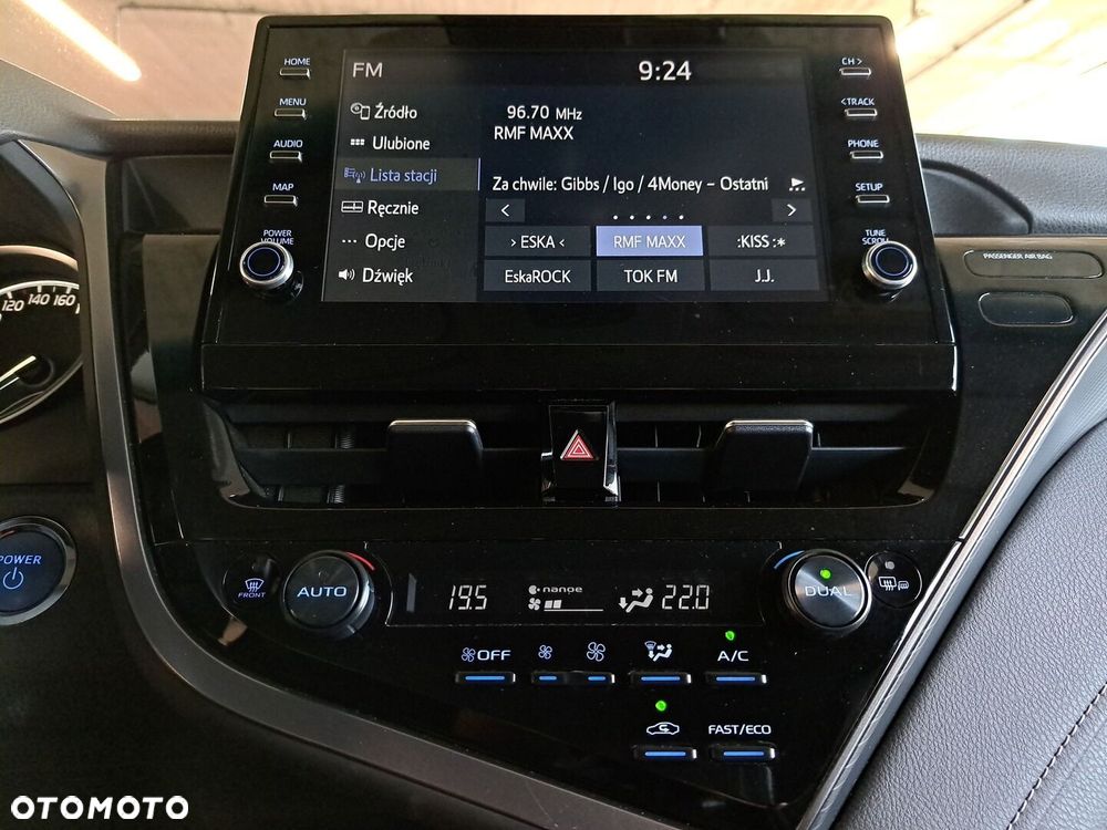 Toyota Camry 2.5 Hybrid Prestige CVT - 21