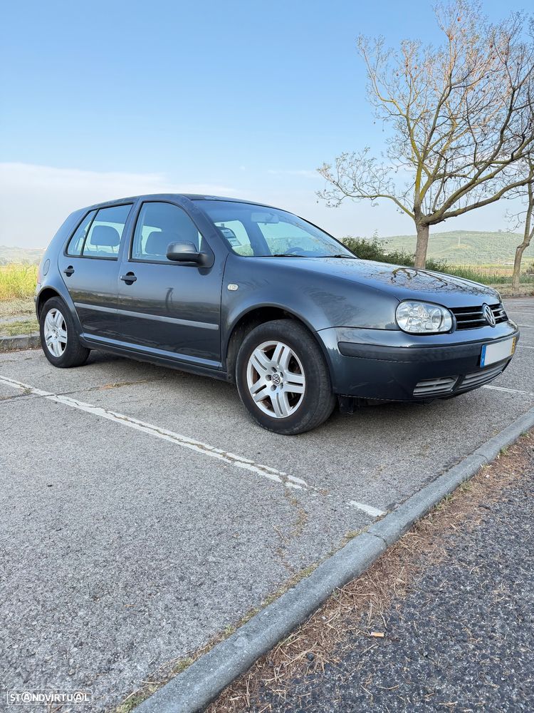 VW Golf 1.4i Confortline - 12