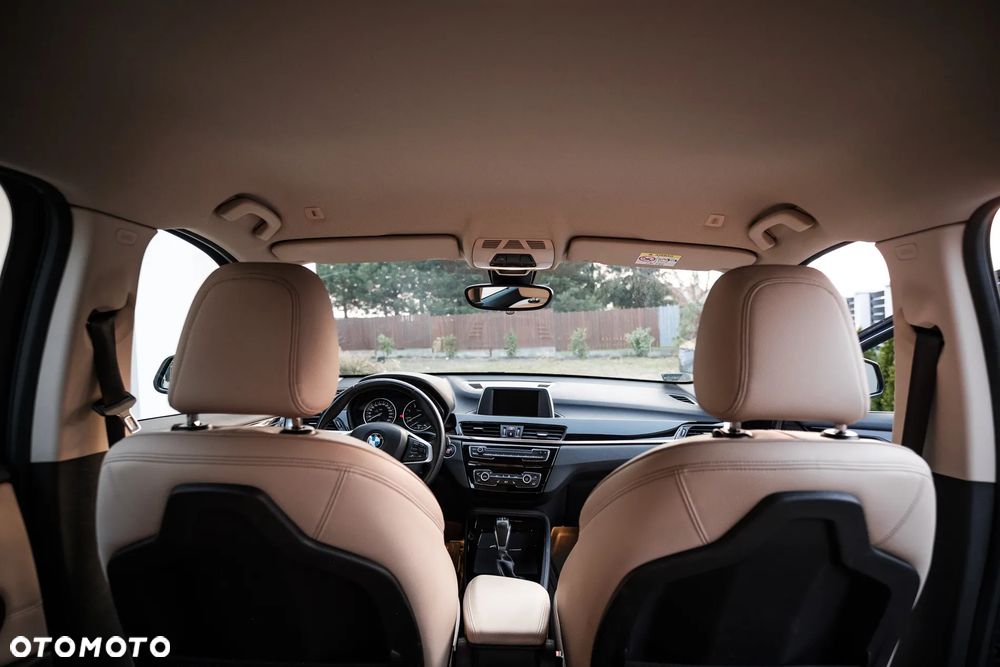 BMW X1 - 8
