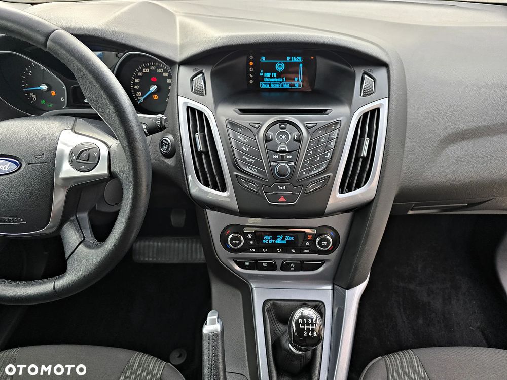 Ford Focus 1.6 TDCi DPF Start-Stopp-System Titanium - 27