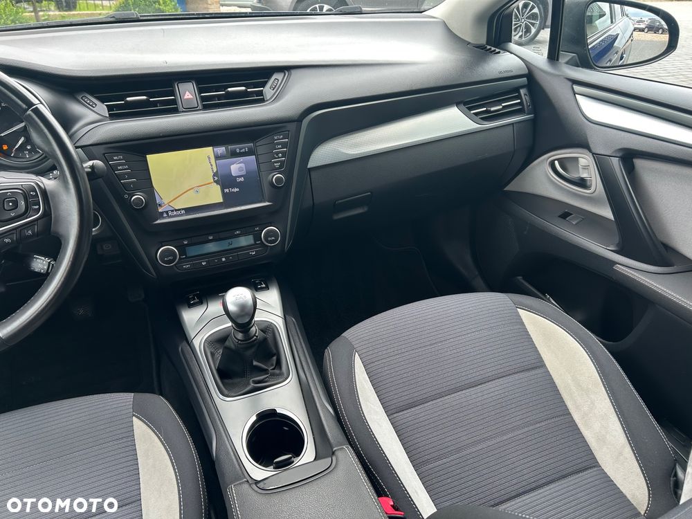 Toyota Avensis 2.0 D-4D Active Business - 23