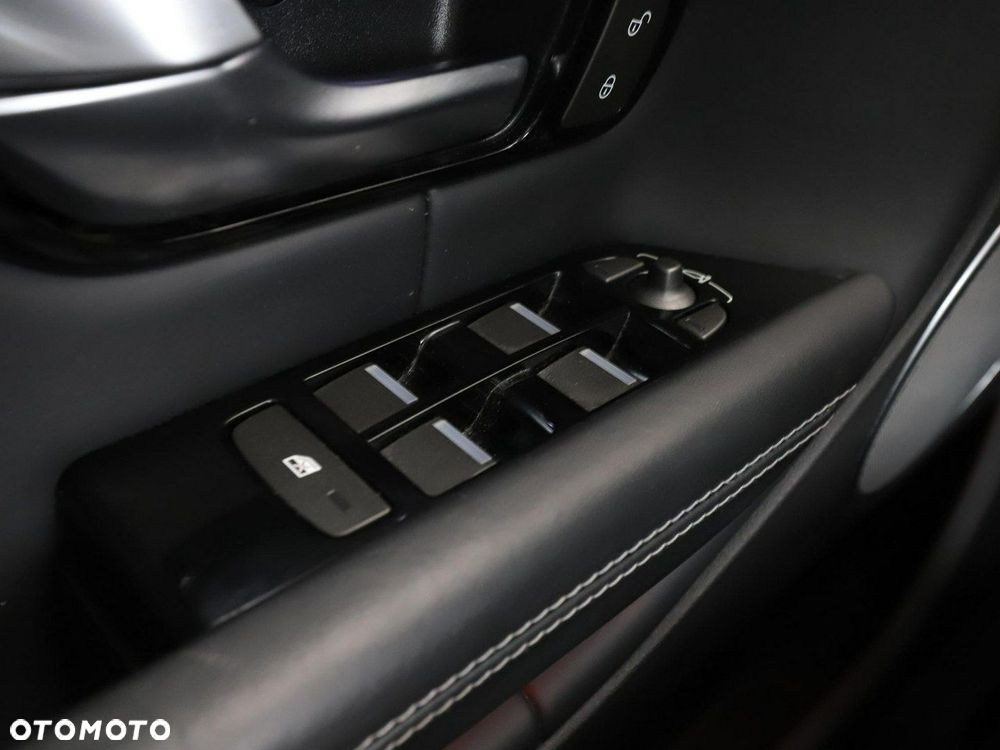 Land Rover Range Rover Evoque 2.0TD4 Autobiography - 39