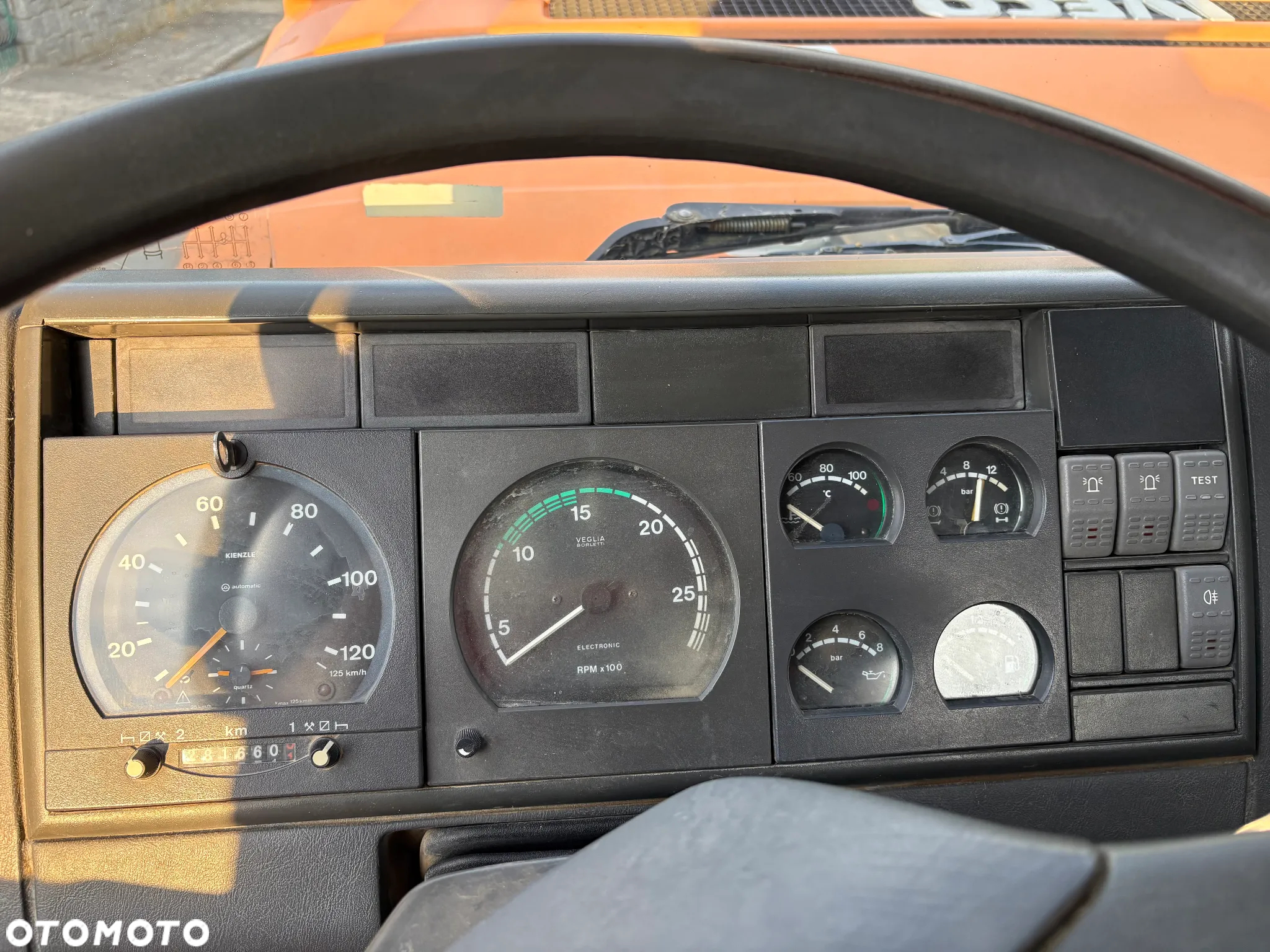 Iveco 260EH wywrotka - 6