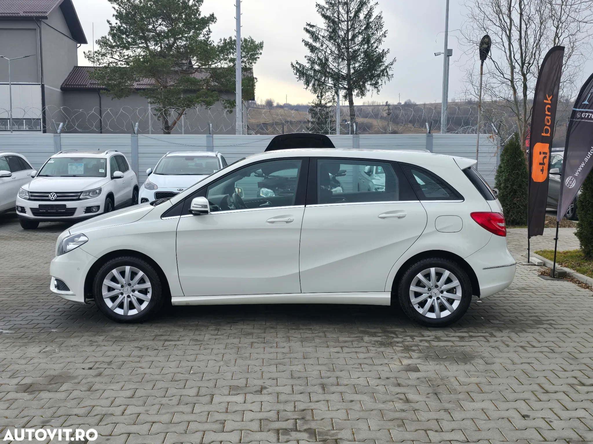 Mercedes-Benz B 180 CDI (BlueEFFICIENCY) 7G-DCT - 2