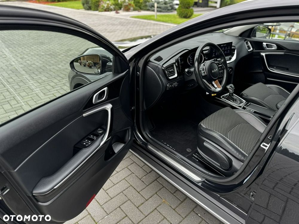 Kia XCeed 1.6 CRDi (48V Mild-Hybrid) DCT7 PLATINUM - 23