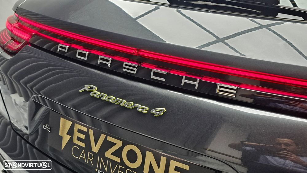 Porsche Panamera Sport Turismo 4 E-Hybrid Platinum Edition - 36
