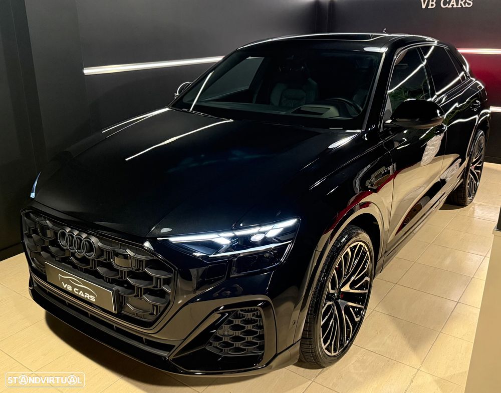Audi Q8 60 TFSIe quattro S line Tiptronic - 24