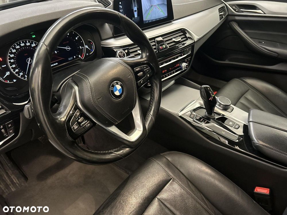 BMW Seria 5 - 11