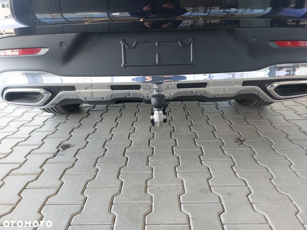 Mercedes-Benz GLC - 7