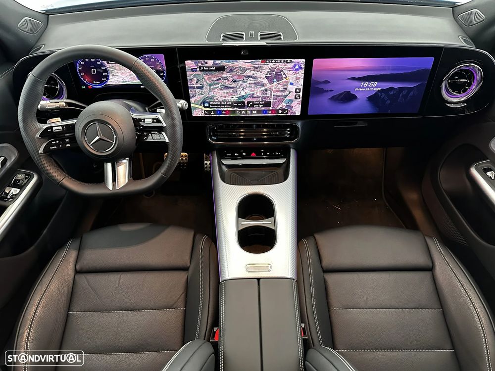Mercedes-Benz GLB 250+ EQ - 18